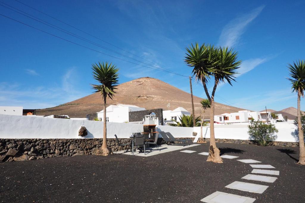 Private Apartment With Mountain And Sea Views, La Asomada, Lanzarote ติอาส ภายนอก รูปภาพ